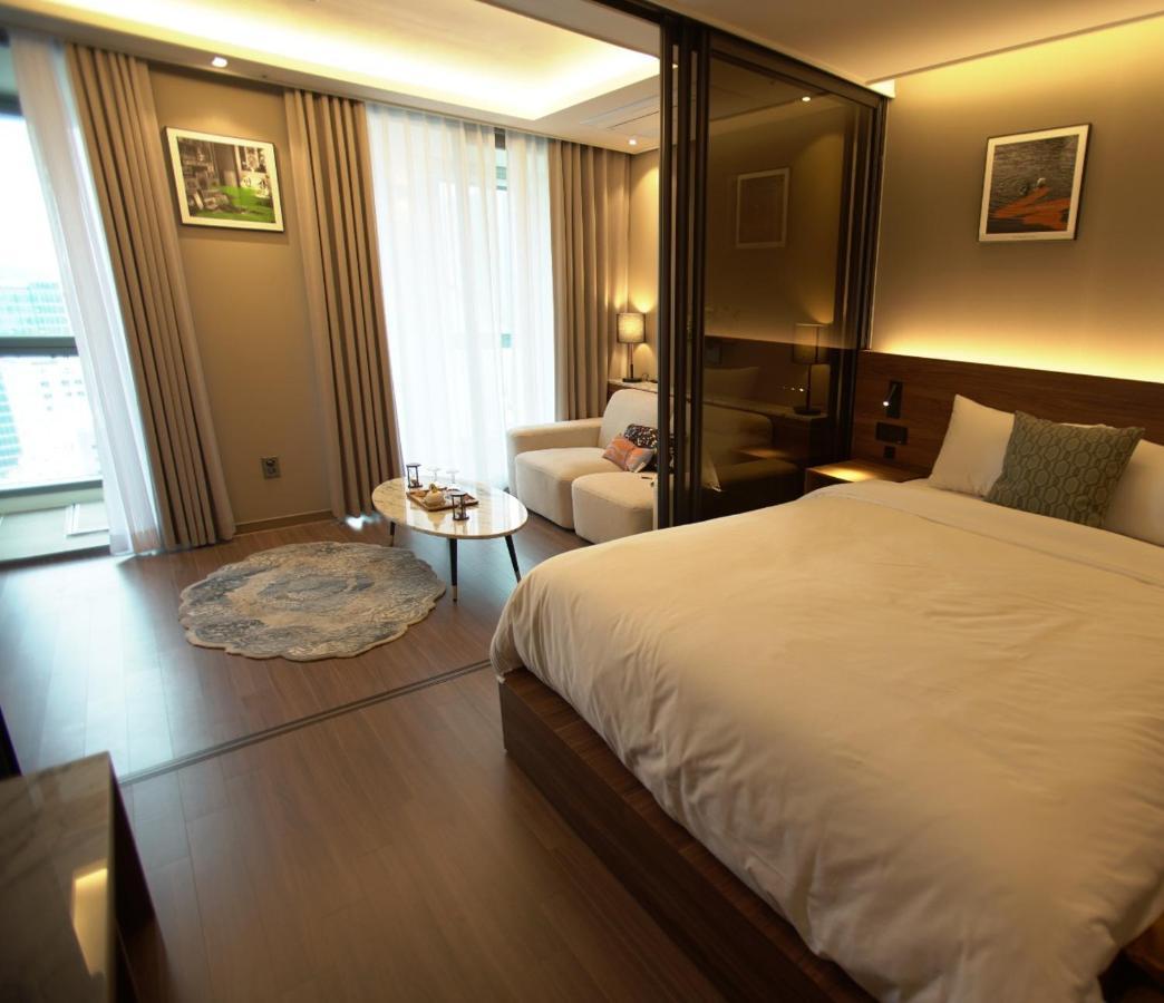 בוסאן Sienna Ambassador Residence מראה חיצוני תמונה