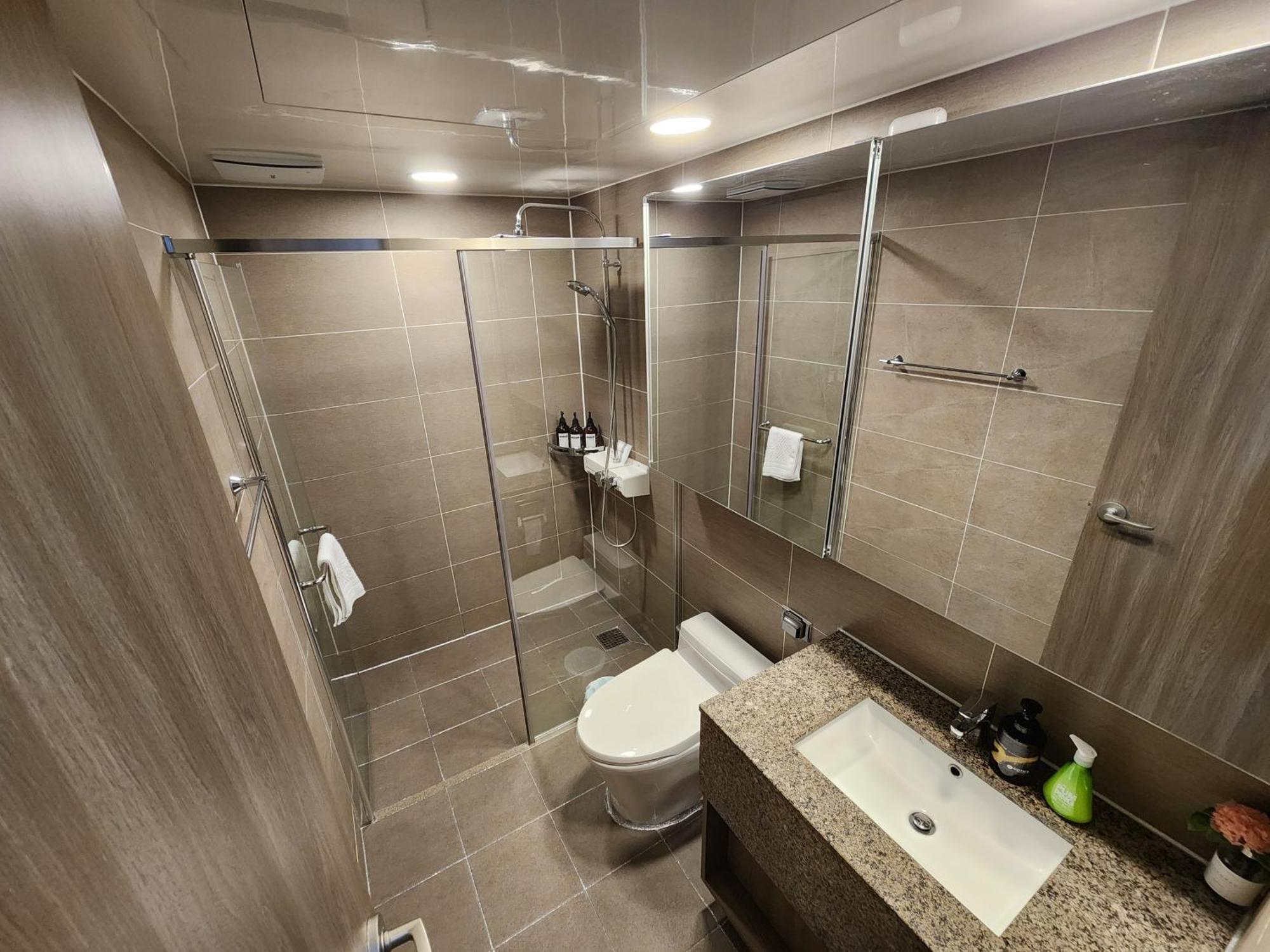 בוסאן Sienna Ambassador Residence מראה חיצוני תמונה